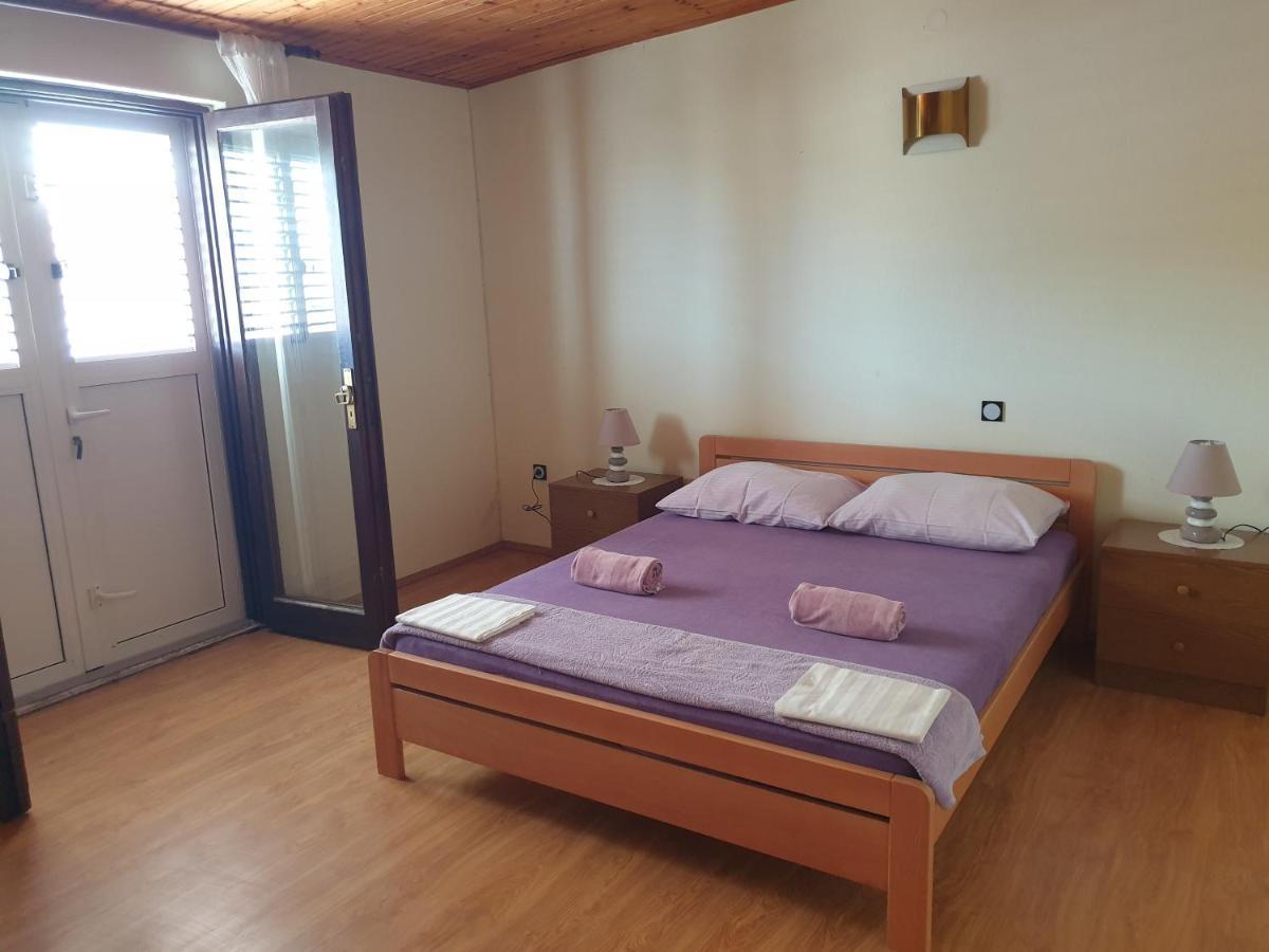 Apartmani Volaric Pag Pag Town Extérieur photo
